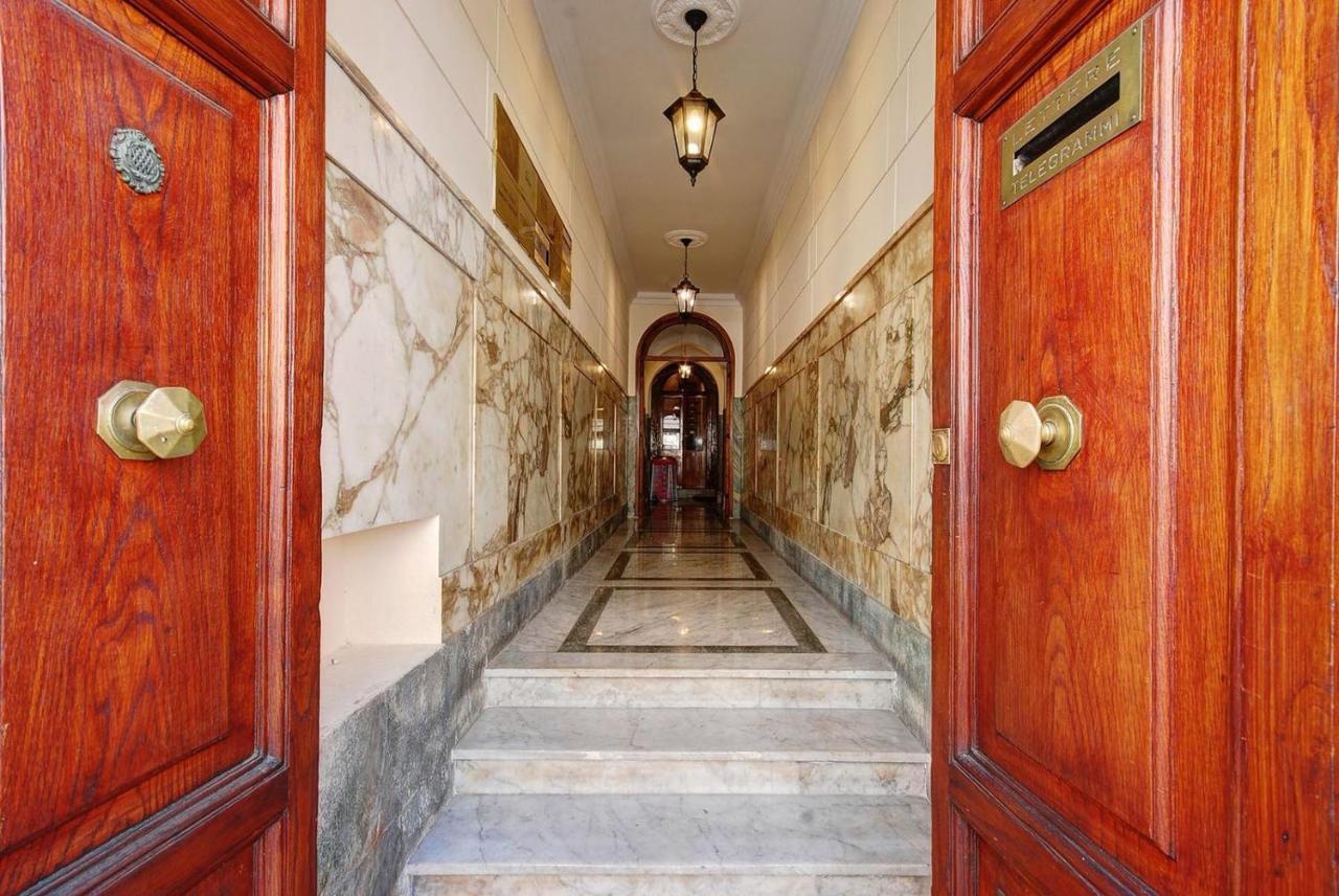 Crispi Luxury Apartment *